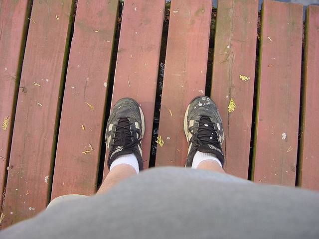 mikefeet.jpg (640x480; 38806 bytes)
