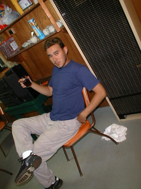alexdrinking.jpg (480x640; 76935 bytes)