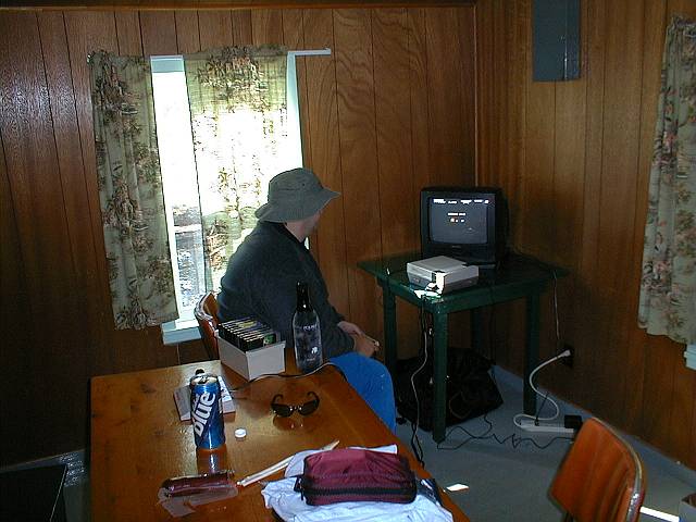 mikenintendo.jpg (640x480; 49509 bytes)