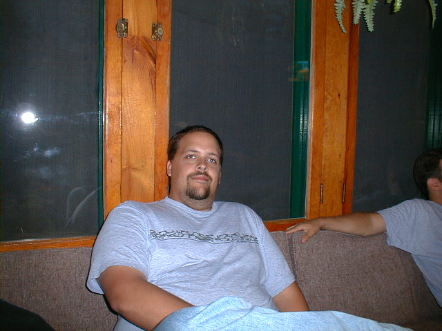 todd.jpg (640x480; 65348 bytes)