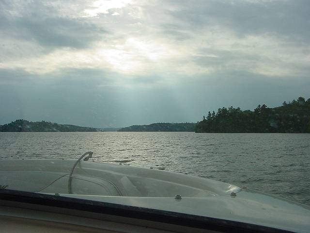 sunshine3.jpg (640x480; 30853 bytes)